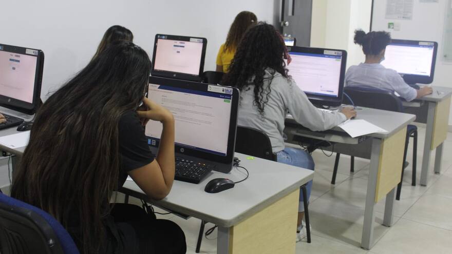 Más de 60 mil estudiantes citados a la prueba Saber TyT