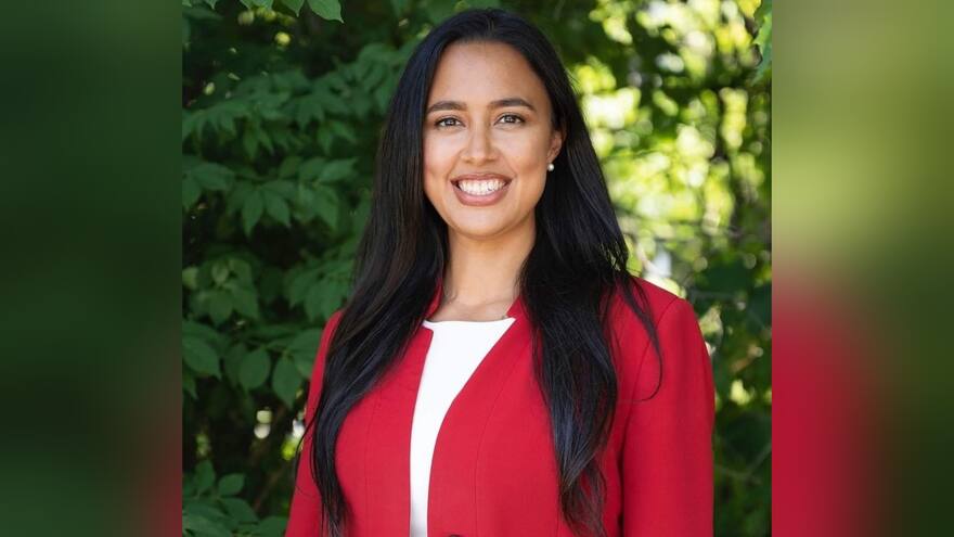 Alba Zúñiga: política latina en Canadá