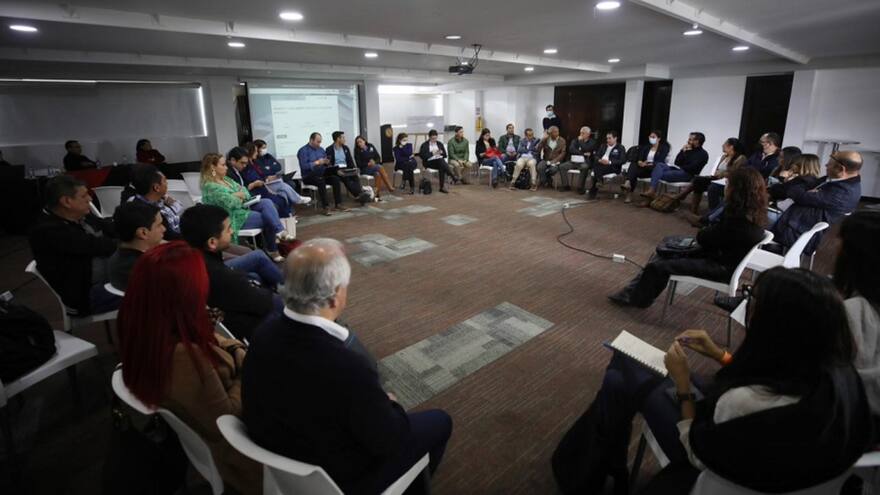 Analizan con gremios y empresas la construcción del nuevo Código de Minas