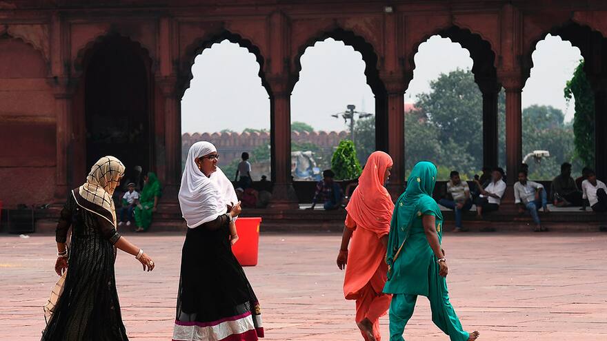 India prohíbe el divorcio por repudio automático a la mujer entre musulmanes