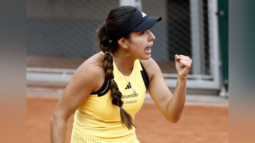Camila Osorio pasa a segunda ronda de Roland Garros tras vencer a Kalínina