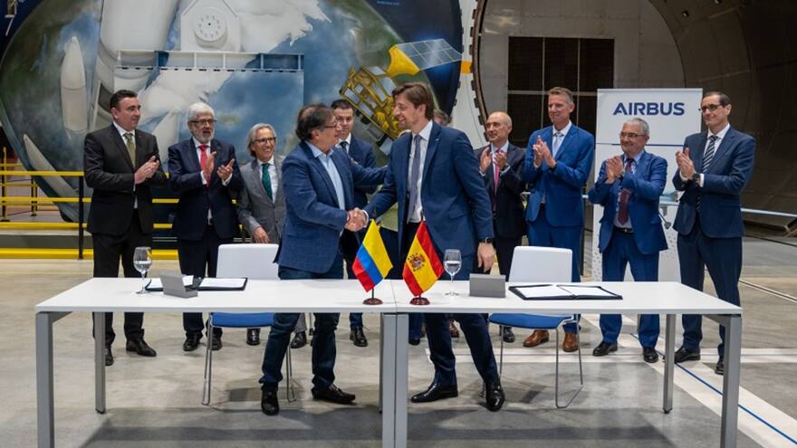 Gobierno firma acuerdo con Airbus para dinamizar la industria aeroespacial