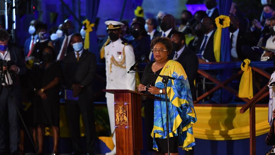 Barbados se desvincula de Isabel II con su nacimiento como República