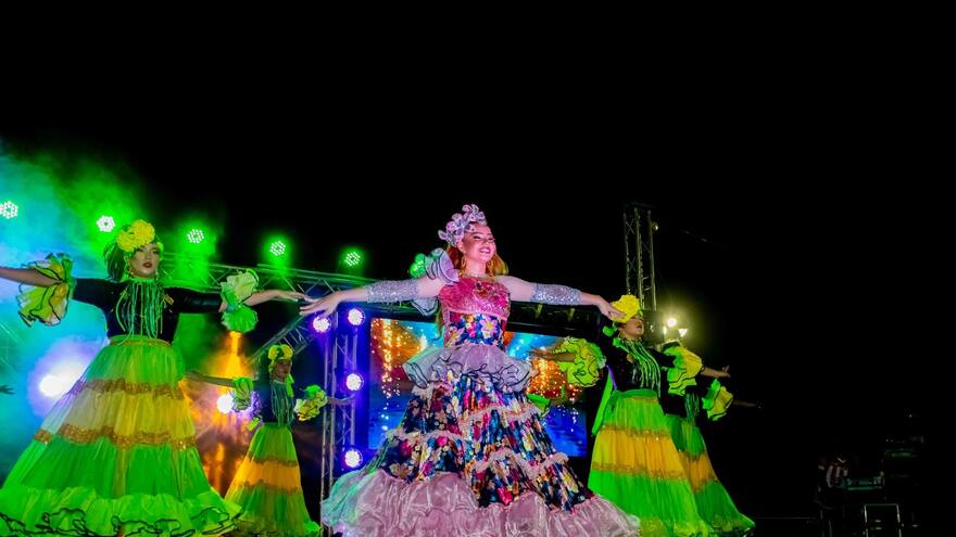 Stop Dance ganadora en la Noche de Comparsas del Carnaval de Riohacha