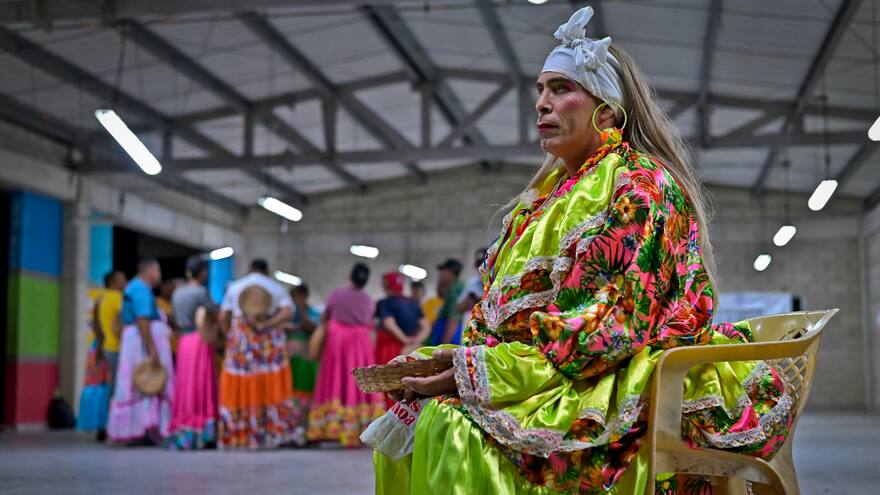 Carnaval de Barranquilla 2024: Detrás del maquillaje: la fuerza cultural de Las Pilanderas de Baranoa en el Carnaval