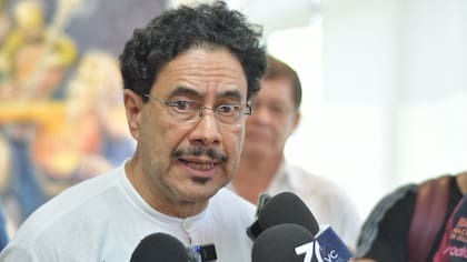 Iván Cepeda denunció traslado de 4.000 puestos de votación en consulta del Pacto Histórico