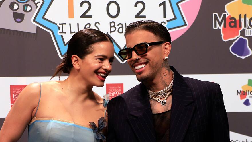 Rosalía y Rauw Alejandro terminan su noviazgo, según People