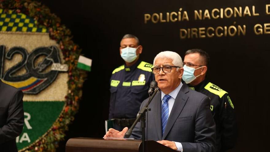 Policía presenta al director de Derechos Humanos de la institución