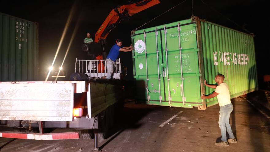 Adecúan puente de Tienditas para apertura de frontera entre Colombia y Venezuela