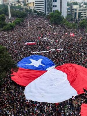 Chile reescribe su democracia | La columna de José Consuegra