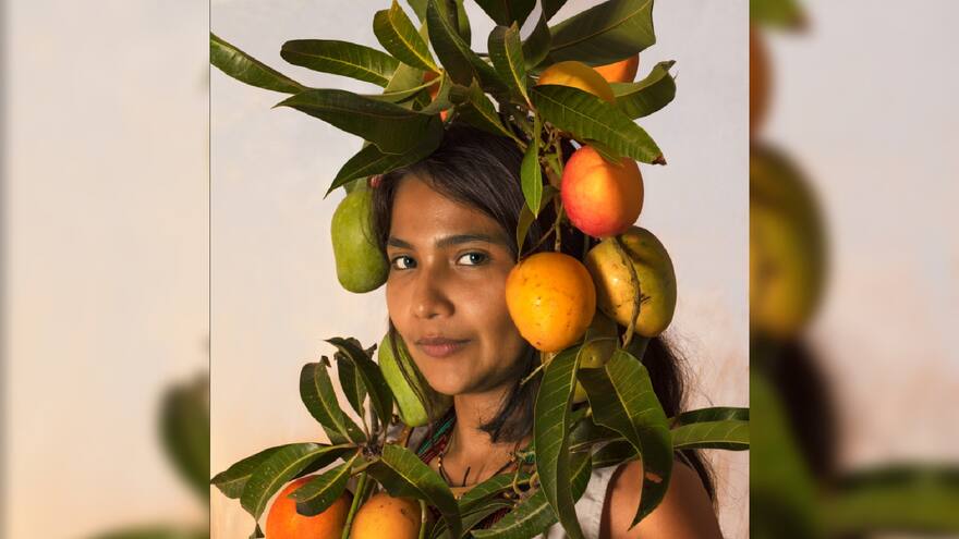 ‘La Caída’ y ‘Nosotros 172 años después´, las dos exposiciones de Ruby Rumié