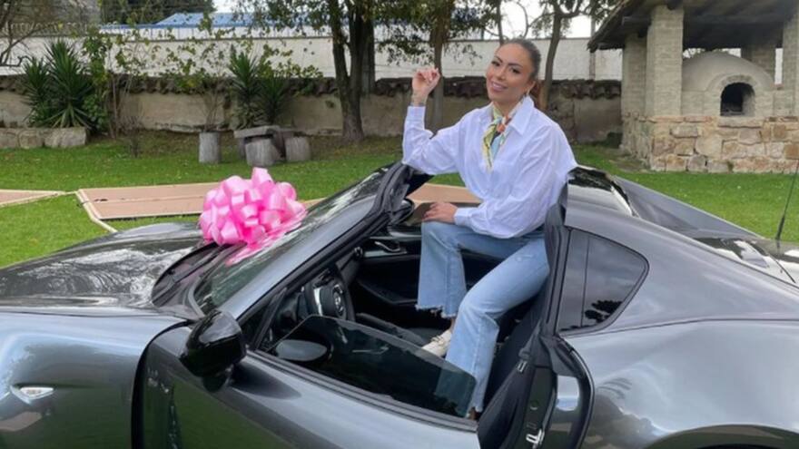 Epa Colombia lanzará curioso concurso con su carro convertible