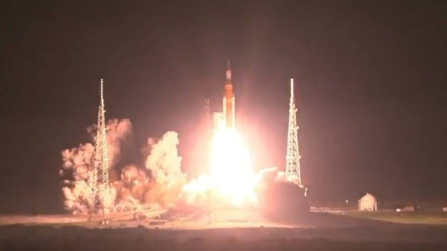 Artemis I: Nasa lanza con éxito su histórica misión a la Luna