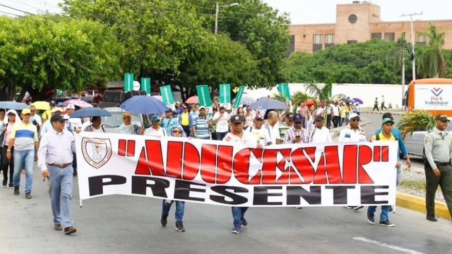 Docentes de Valledupar se irían a paro por falta de pago de prima