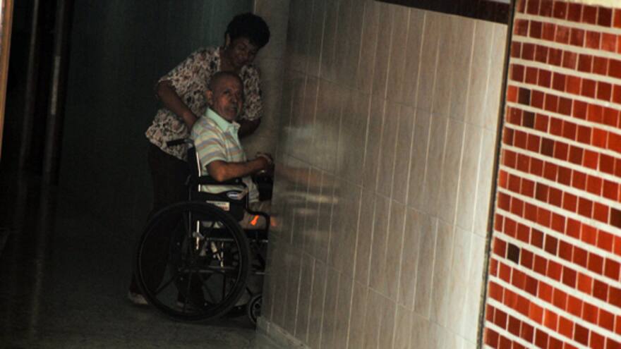 Ganadero Monarge Sarmiento abandona clínica, tras exámenes