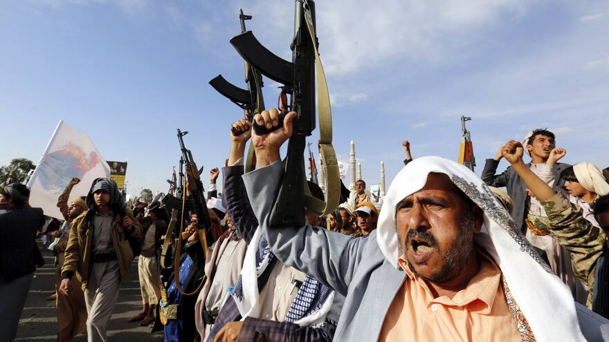 Mueren tres camarógrafos y dos resultan heridos durante combates en Yemen