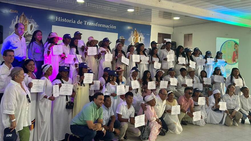 ESAP certifica a 68 líderes indígenas de Uribia en gestión de proyectos