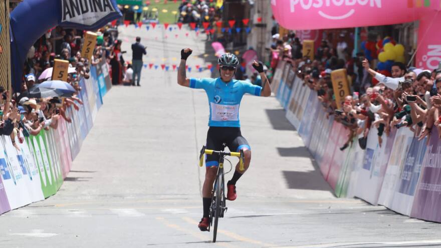 Quiroz dominó en la montaña y es nuevo líder de la Vuelta a Colombia
