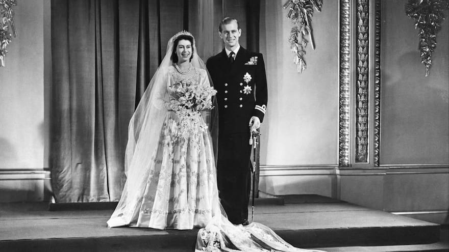 La historia de amor detrás del ascenso al poder de Isabel II