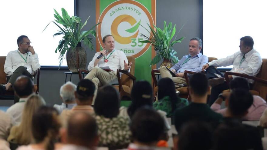 Estos son los nueve gestores farmacéuticos que se suman a entrega de medicamentos de EPS Sanitas