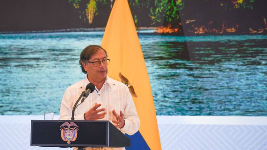 'Crisis climática obliga escoger entre el poder y la vida': Petro