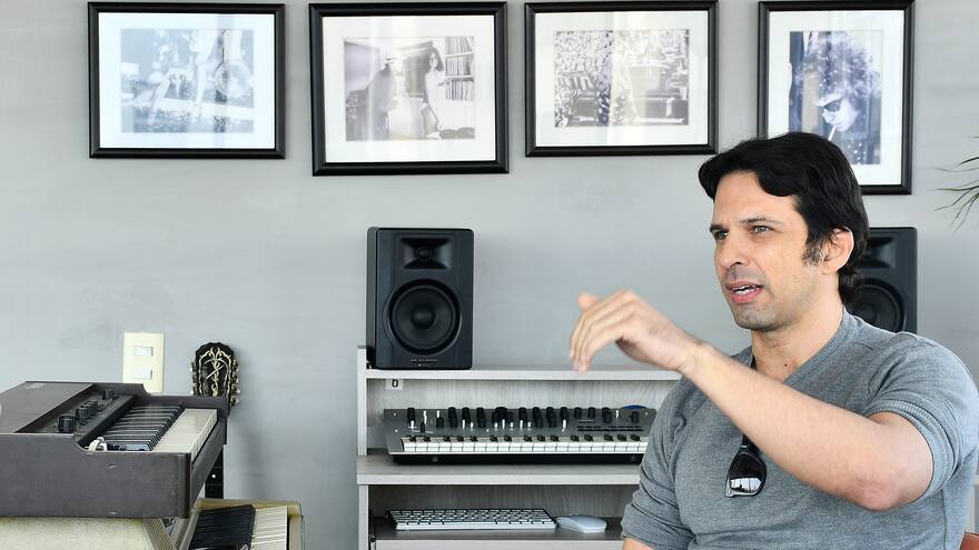 'Es increíble ya son 30 años de Los de Adentro'