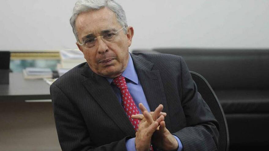 'La marihuana afecta el desarrollo cognitivo de los jóvenes': Uribe
