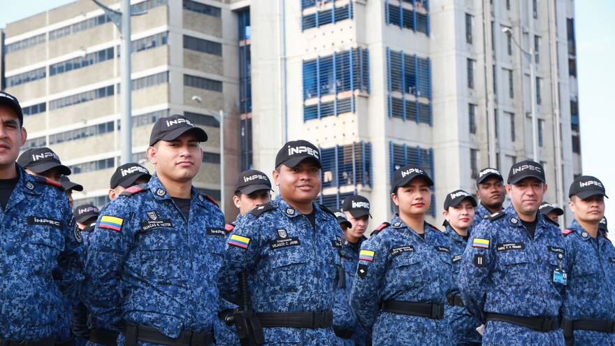 Las posibles salidas a la crisis que tiene en el ojo del huracán al Inpec