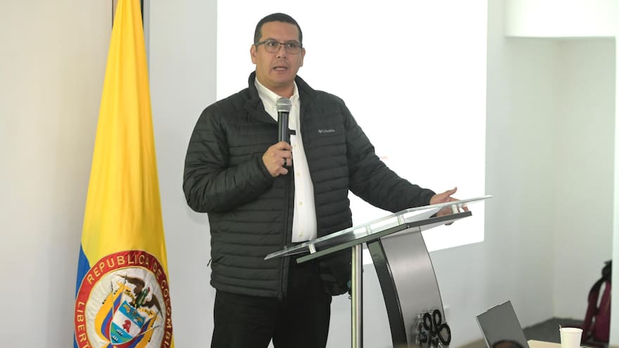 ‘Inyectar recursos al sistema no es la gran solución’: superintendente de Salud