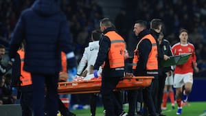 Richard Ríos sufrió “lesión importante” en partido del Benfica ante Porto: ¿podrá jugar con la selección Colombia?