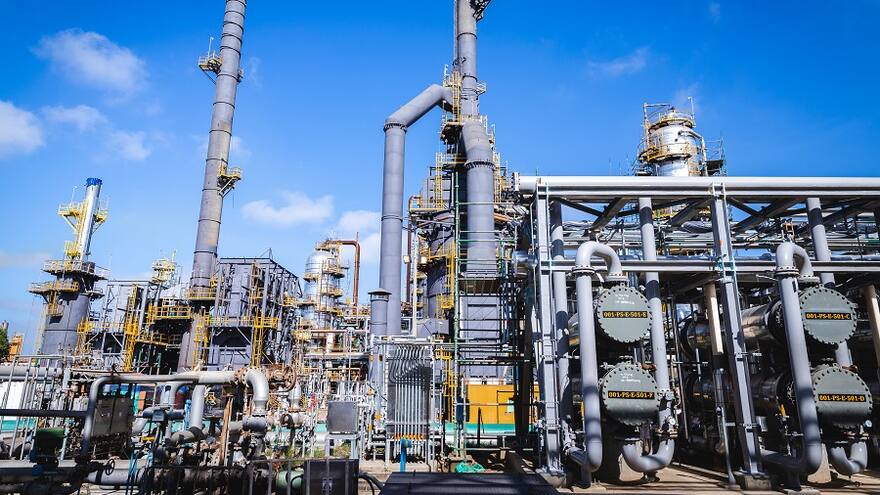 Reficar aumenta producción de combustibles en 200 mil barriles diarios