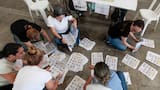 Los votos que faltan: el centro emerge como árbitro de la segunda vuelta