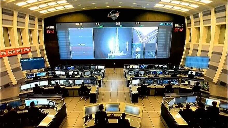 Pionyang asegura qué tomó imágenes con su satélite de potenciales 'blancos'