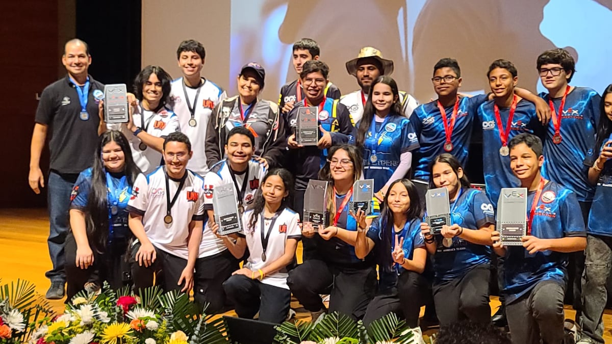 Fundación IQ Tecnología arrasa en el Campeonato Nacional de Robótica VEX Colombia 2026