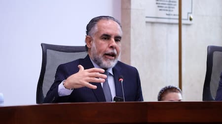 Ministro Benedetti denunció que un dron sobrevoló su casa de manera ilegal: interpondrá acciones judiciales