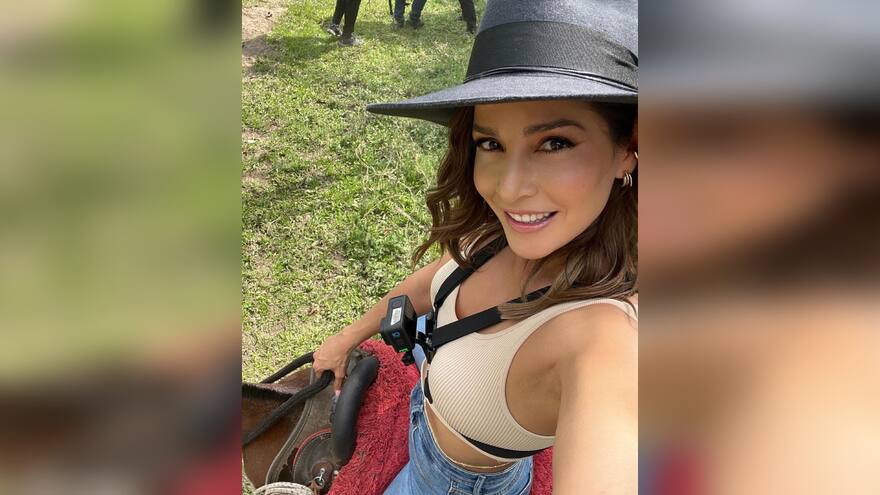 Carmen Villalobos mostró su rutina de entrenamiento: Hace ejercicio a ritmo del merengue de Wilfrido Vargas y Oro Sólido