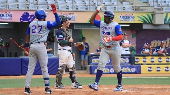 Los Caimanes siguen conectando jonrones, mordiendo triunfos y pintando de blanco a sus rivales en la Serie de Las Américas