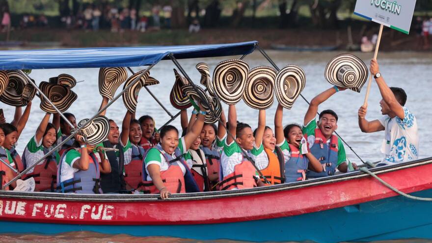 Córdoba inauguró los Juegos Deportivos Departamentales 2024 en el río Sinú