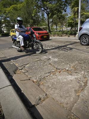 La ciudad y los huecos | Columna de Horacio Brieva