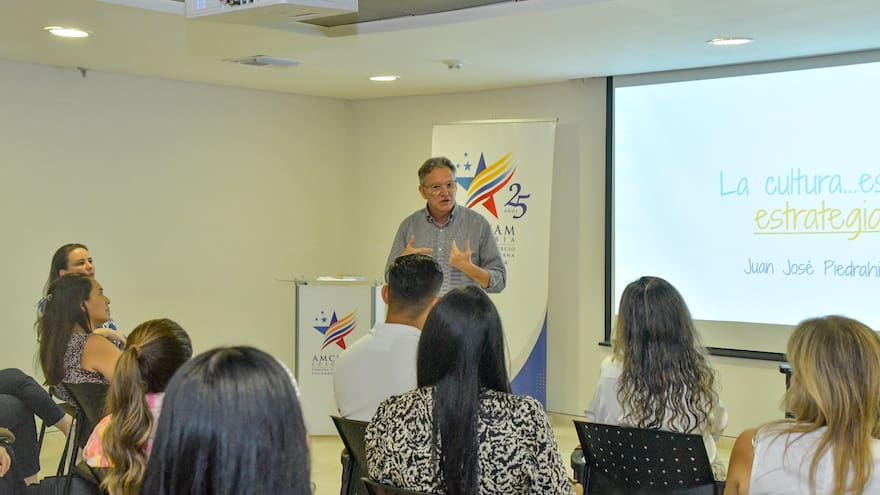 'El desarrollo de la gente es mi cultura empresarial'