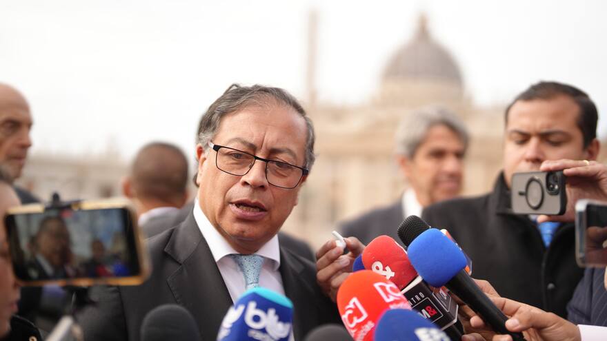 Petro pide al Pacto conformar un solo partido de cara a elecciones de 2026