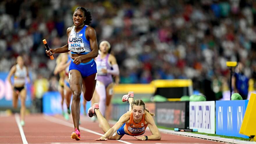 Video | Dos insólitas caídas que frustraron victorias en Mundial de Atletismo