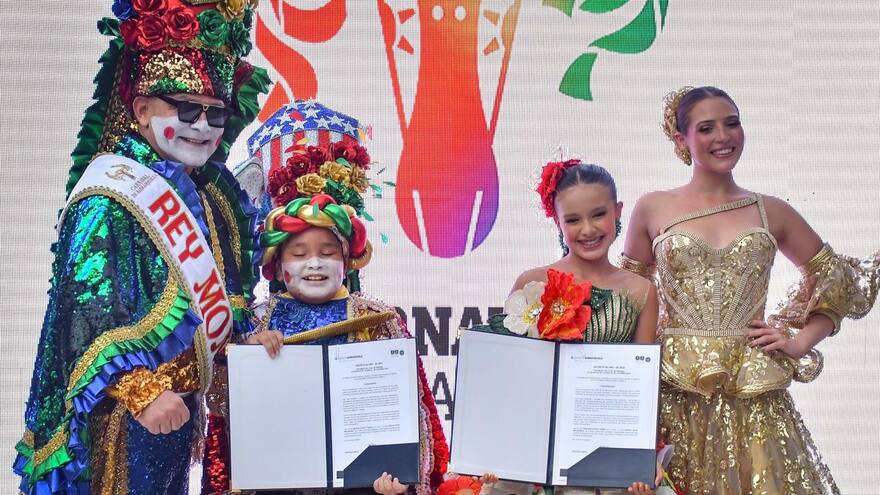 Sharon y Joshua ya tienen su licencia para carnavalear