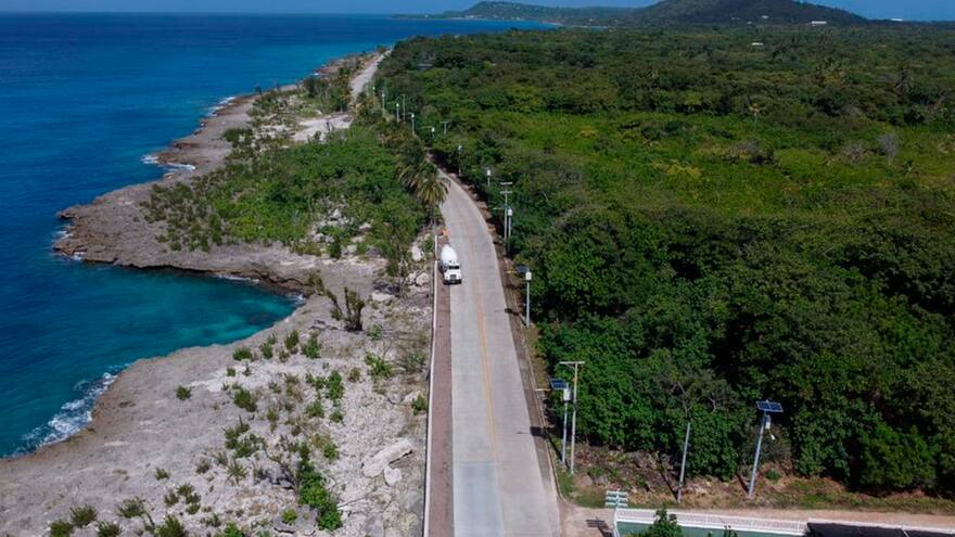 Duque entrega Circunvalar de San Andrés tras daños del Huracán Iota