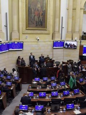 Si todo es ‘centro’ nada lo es | Columna de Fernando Giraldo