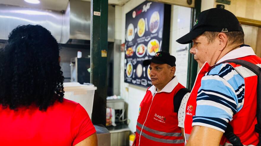 Sancionan a tres restaurantes por malas prácticas higiénicas en Cartagena
