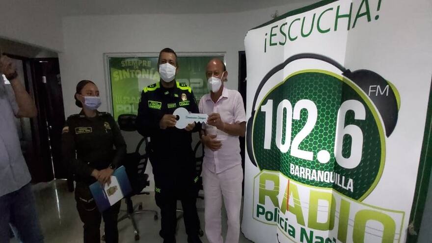 Oficina de prensa de la Mebar rinde homenaje a Manuel Pérez Fruto