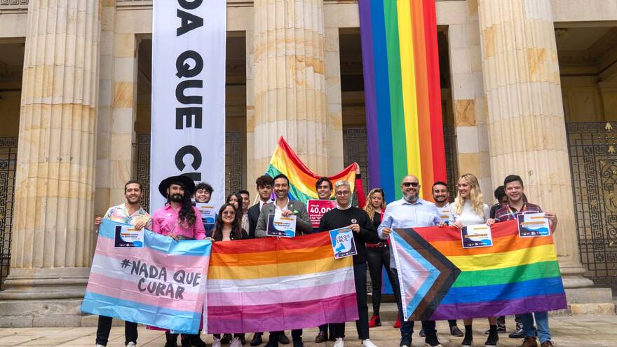 En Portugal promulgan ley que prohíbe terapias de conversión forzadas