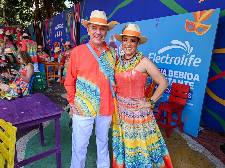 Comitiva real de Michelle Char Fernández - ELHERALDO.CO