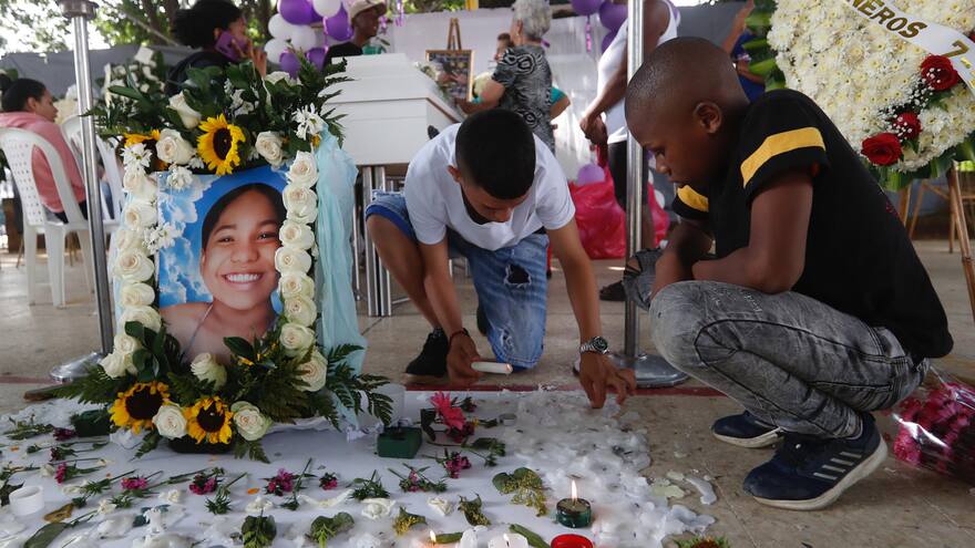 Michelle Dayana González: familiares y amigos le dieron el último adiós a la niña víctima de feminicidio en Cali